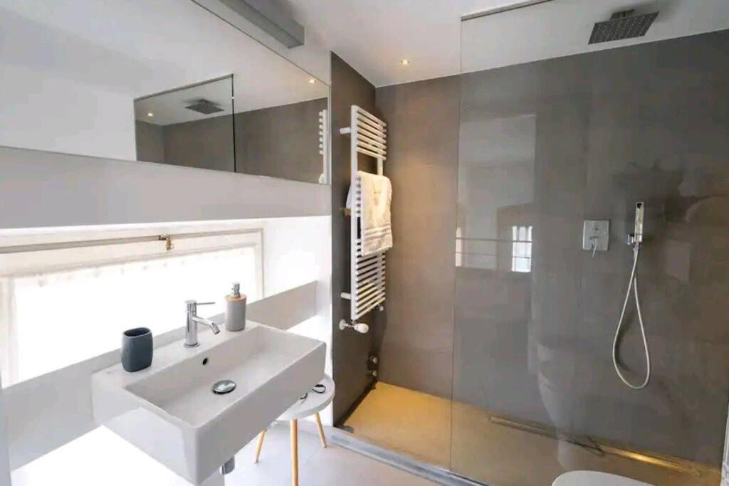 Loft Luxury - Piazza Castello Porta Susa Turim Exterior foto