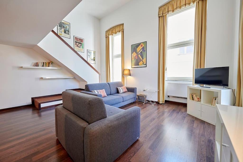 Loft Luxury - Piazza Castello Porta Susa Turim Exterior foto
